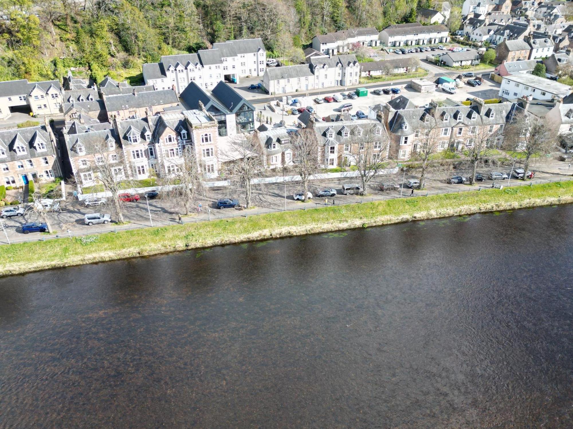 Glen Mhor At Uile-bheist 'brewstillery'
